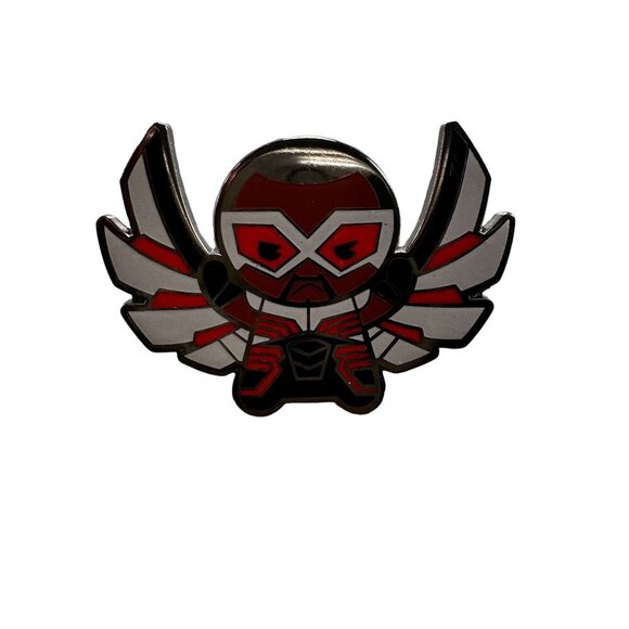 Disney Falcon Marvel Trading Pin Avengers Superhero Lapel Pin Brooch Jewelry - Picture 1 of 6